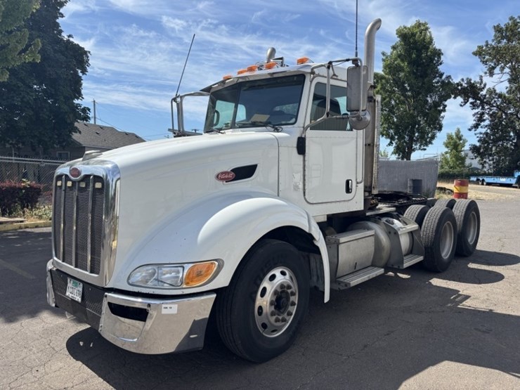 2007-peterbilt-386-image-1