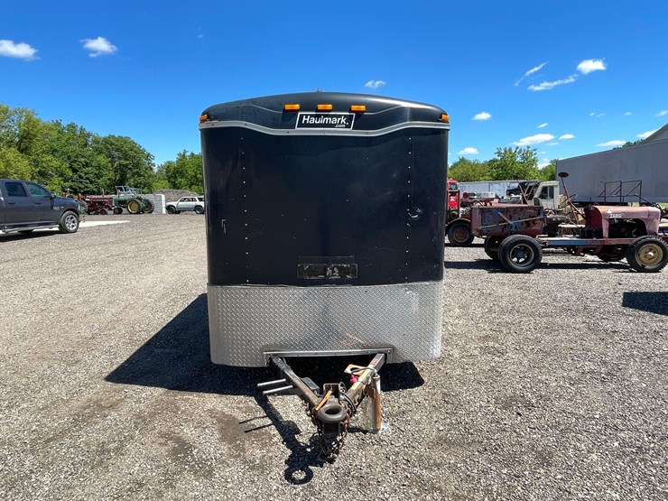 #2863-•-2004-haulmark-single-axle-enclosed-trailer-(has-wi-title)-image-2