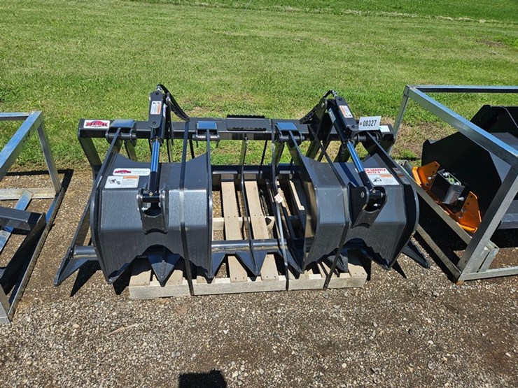 #327-•-2026-stout-72-8-skid-steer-72"-grapple-bucket-image-8