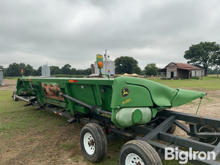 2013-john-deere-608c-image-5