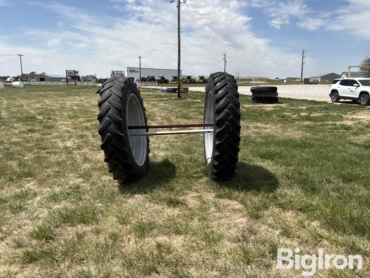 miller-sprayer-wheels-&-380/90r46-tires-image-6
