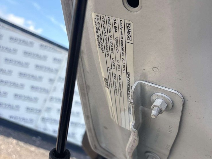 2017-ford-f250-image-11