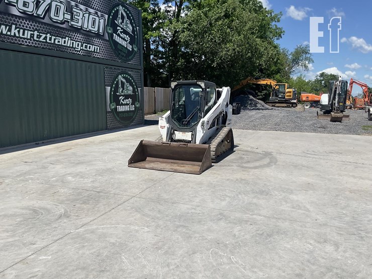 2014-bobcat-t590-image-8