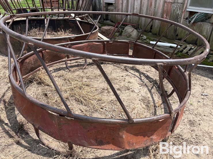 round-bale-feeder-image-2
