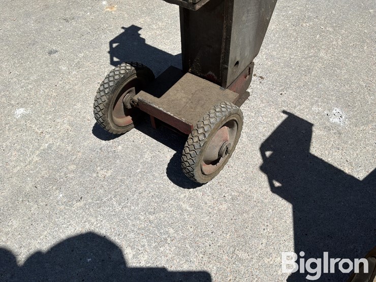 high-clearance-sprayer-jack-stands-image-9