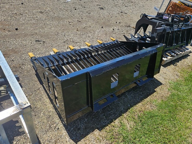 #325-•-2025-wolverine-68"-skid-steer-rock-bucket-image-3