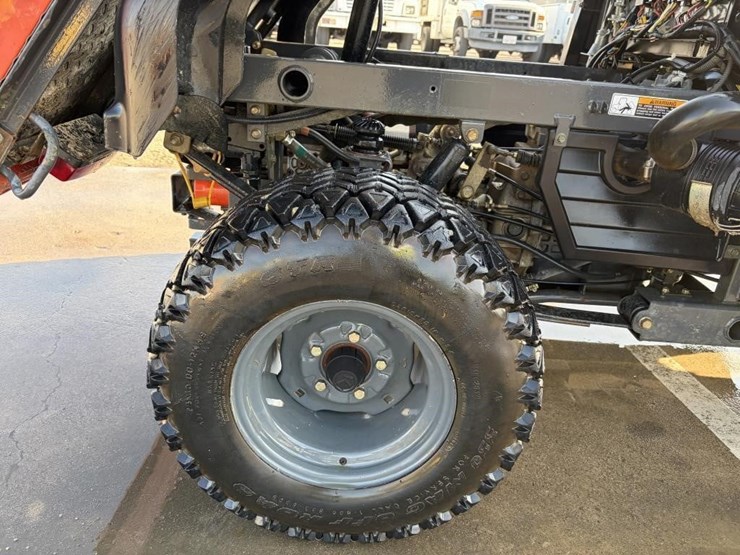 kubota-rtv900-image-4