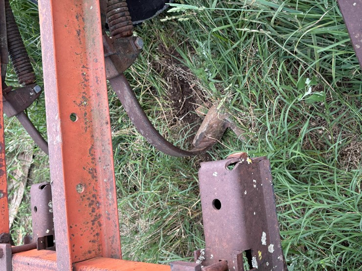11'6"-field-cultivator-image-16