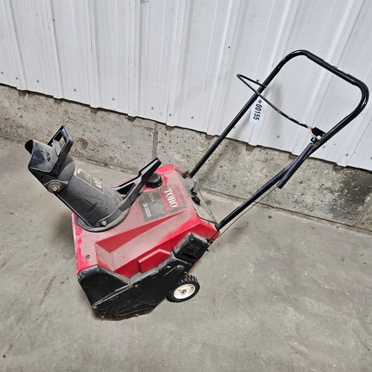 #155 • Toro CCR1000 Snow Thrower