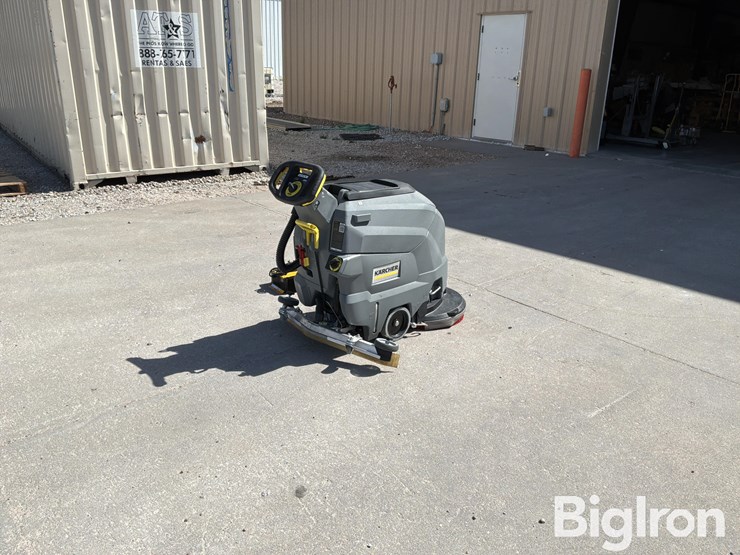 karcher-professional-floor-scrubber-image-5