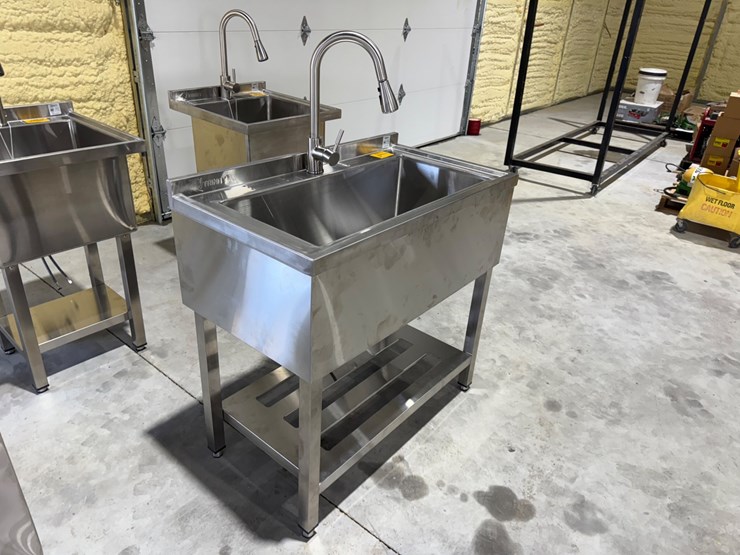 #49818-•-unused-trinity-36"-stainless-steel-sink-image-3