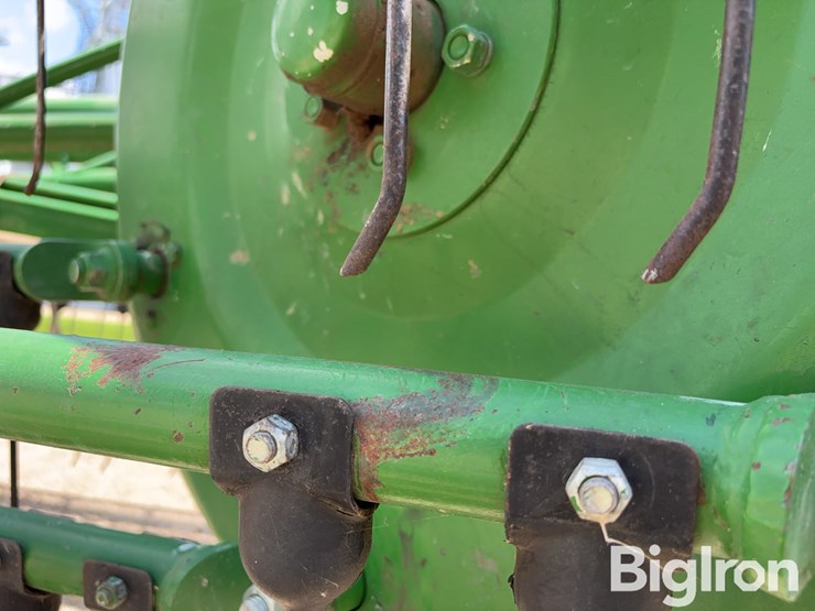 john-deere-700-image-18