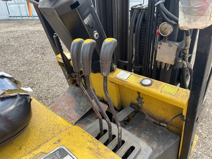 #2949-•-daewoo-electric-forklift-image-17