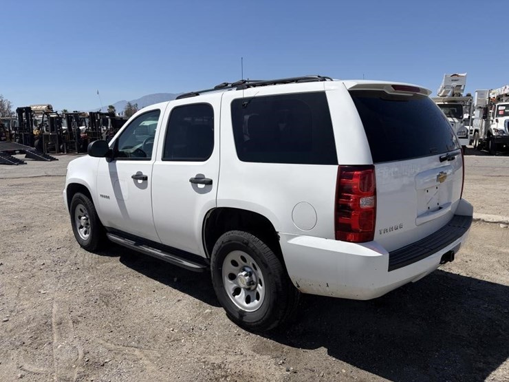 2014-chevrolet-tahoe-image-4