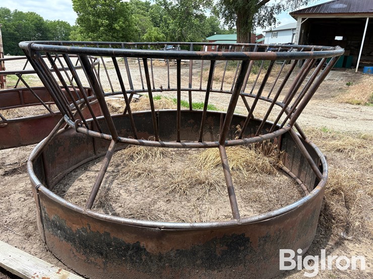 round-bale-feeder-image-5