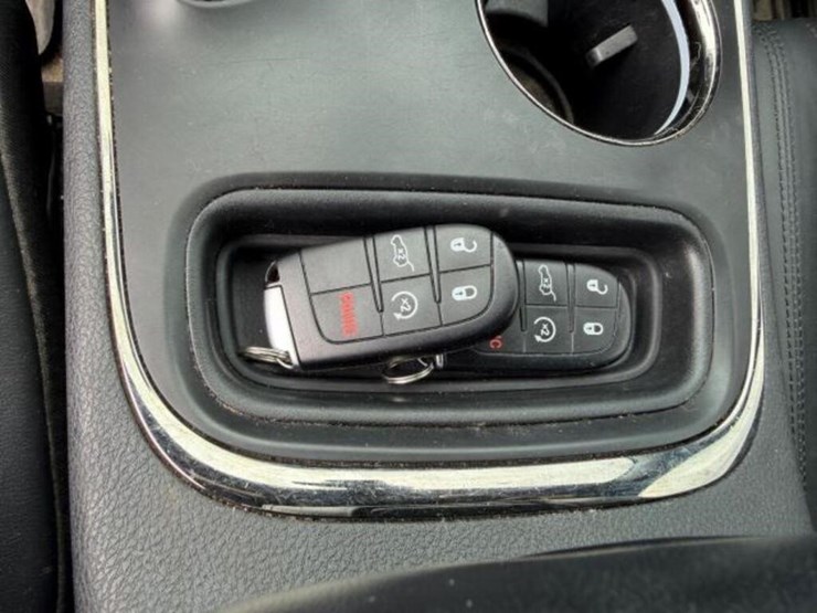 2019-dodge-durango-image-14