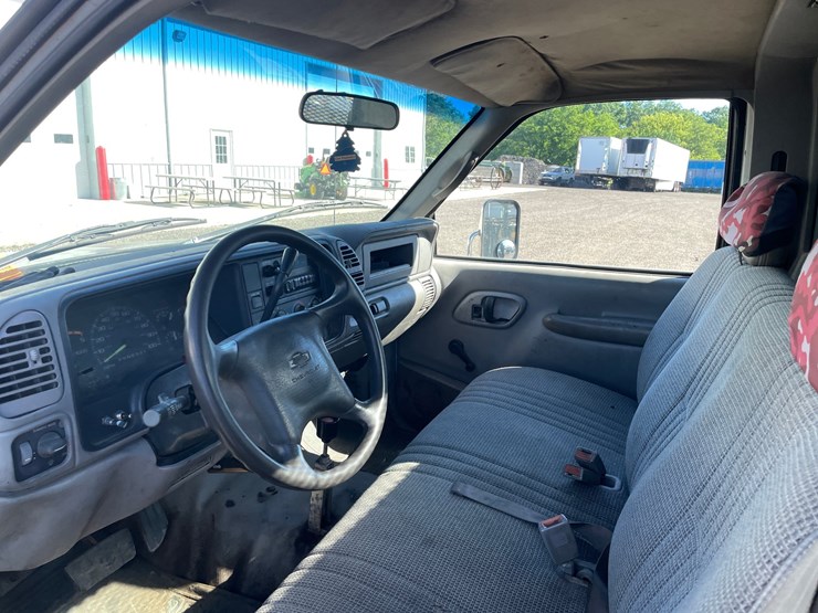 1997-chevrolet-3500-image-26