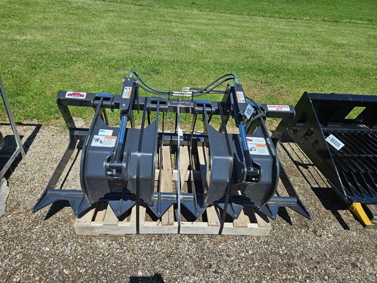 #324-•-2026-stout-66-9-skid-steer-66"-grapple-bucket-image-8