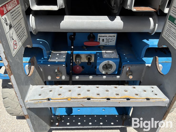 genie-gs1930-image-14