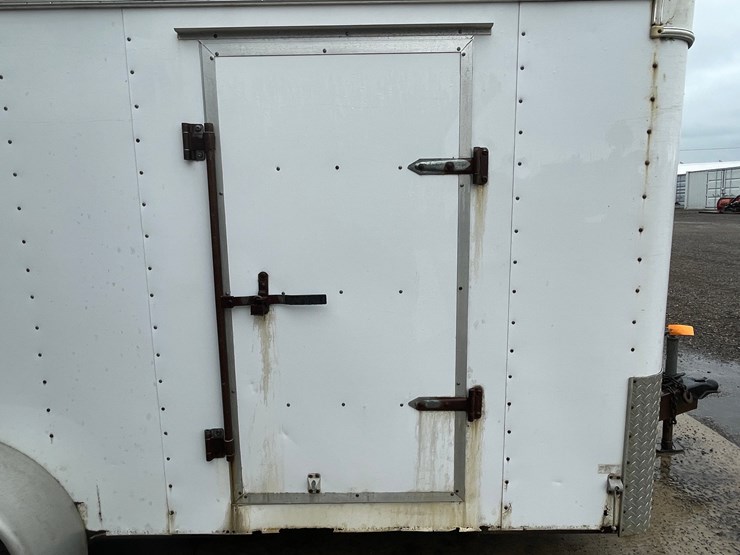 #2850-•-haulmark-16'-tandem-axle-enclosed-trailer-(no-title)-image-23