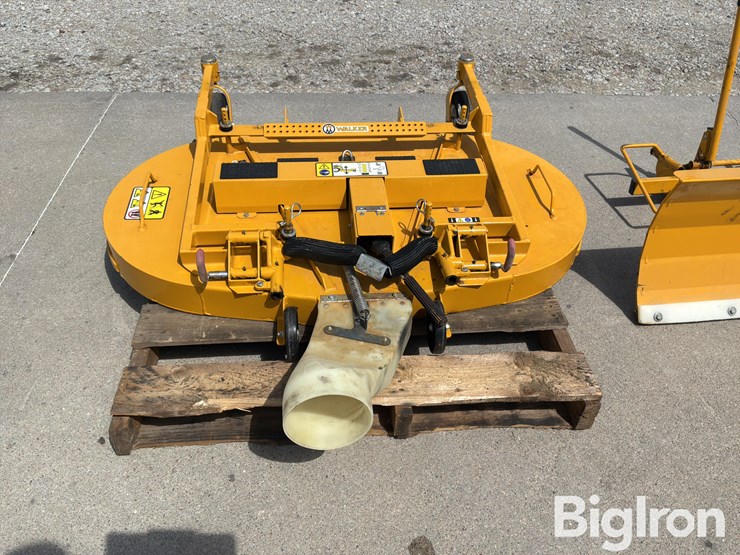 walker-mower-deck-&-snow-blade-image-16