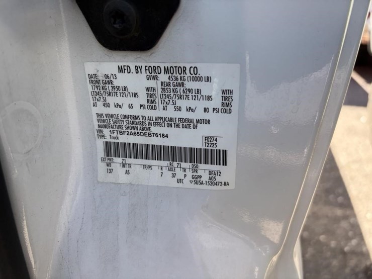 2013-ford-f250-image-19