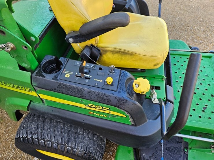 john-deere-997-image-22