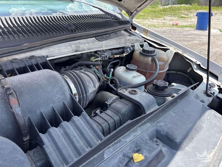 2014-ford-e450-image-24