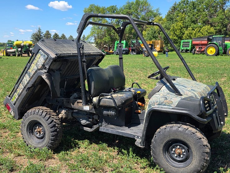 john-deere-gator-image-33