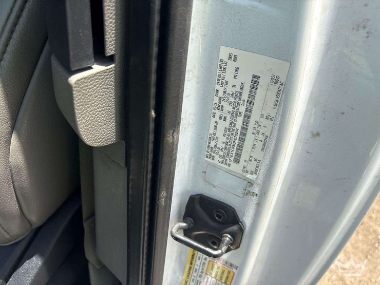 2016-ford-f150-image-5