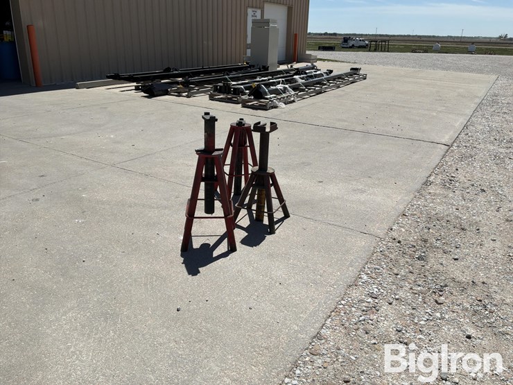 heavy-duty-jack-stands-image-7