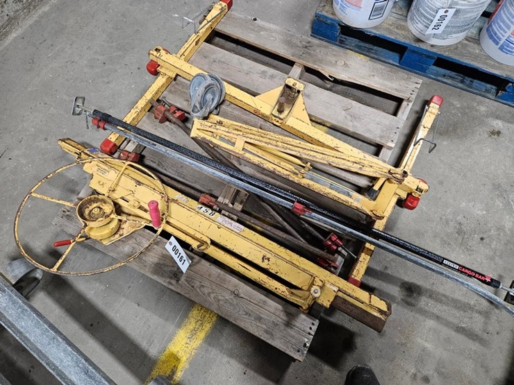 #161-•-drywall-hanger-and-long-clamps-image-5