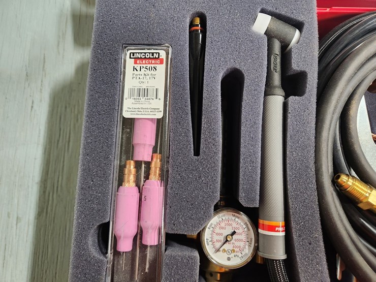 #387-•-lincoln-electric-tmate-5-welding-starter-kit-image-4