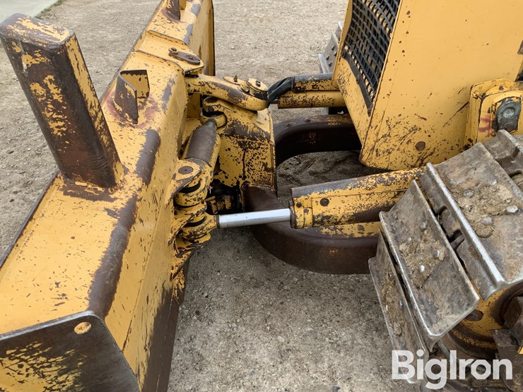 1994-deere-650g-image-10
