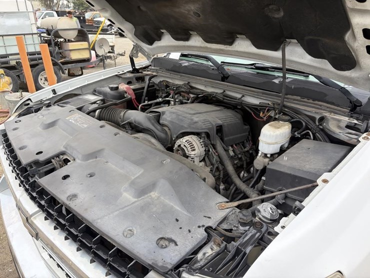 2009-chevrolet-silverado-3500-image-8