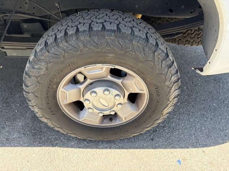 2011-ford-f250-image-5