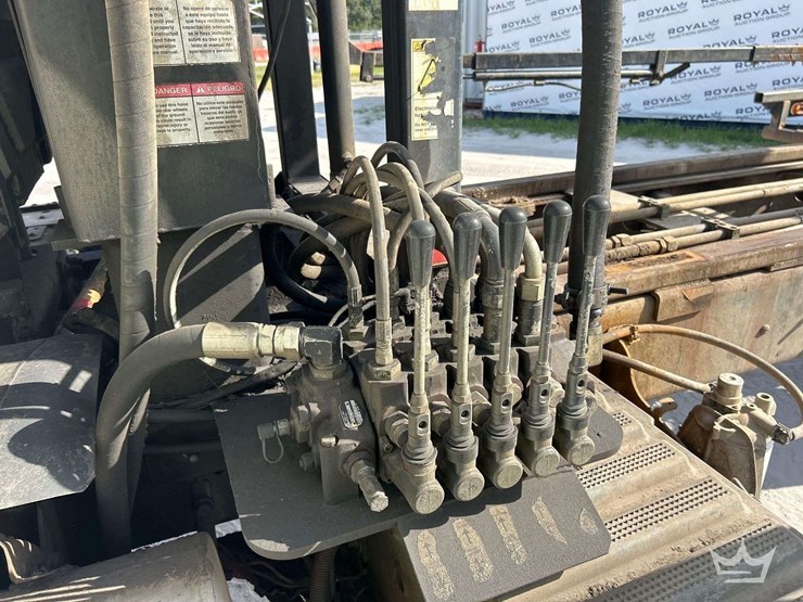 2018-international-workstar-7600-image-26
