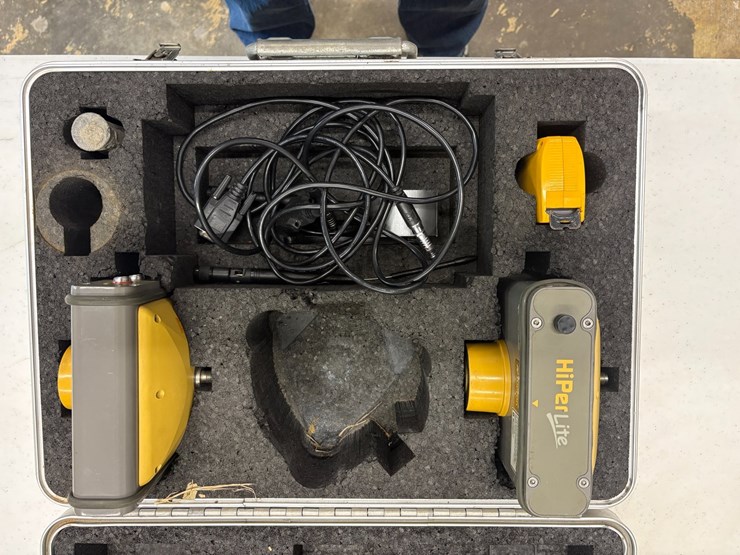 #3503-•-topcon-hiper-lite-gps-|-located-in-st.-rose,-la-image-1