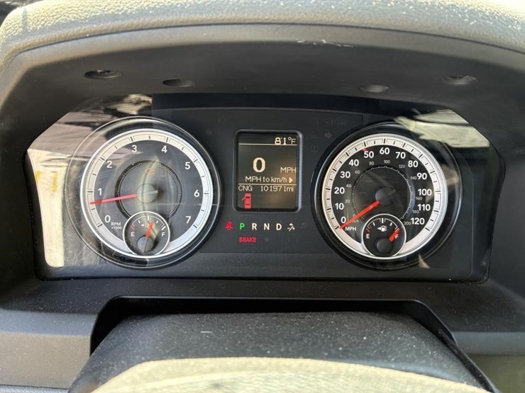 2016-dodge-ram-2500-image-16