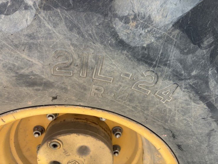 2012-caterpillar-430e-image-19