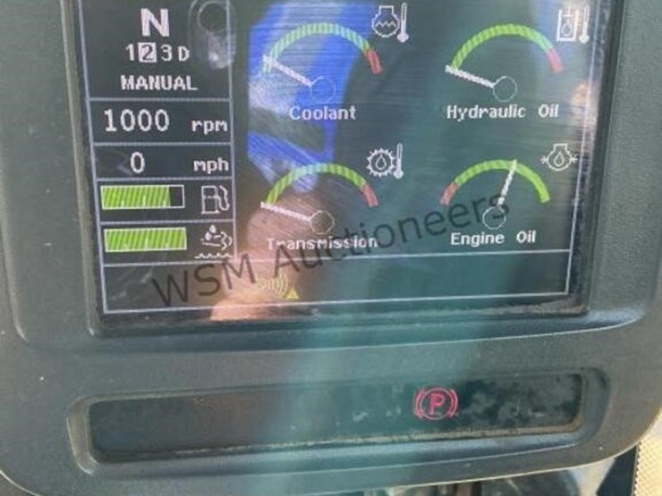 2017-deere-624k-image-25