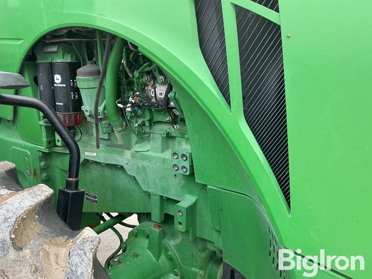 2014-john-deere-8245r-image-17
