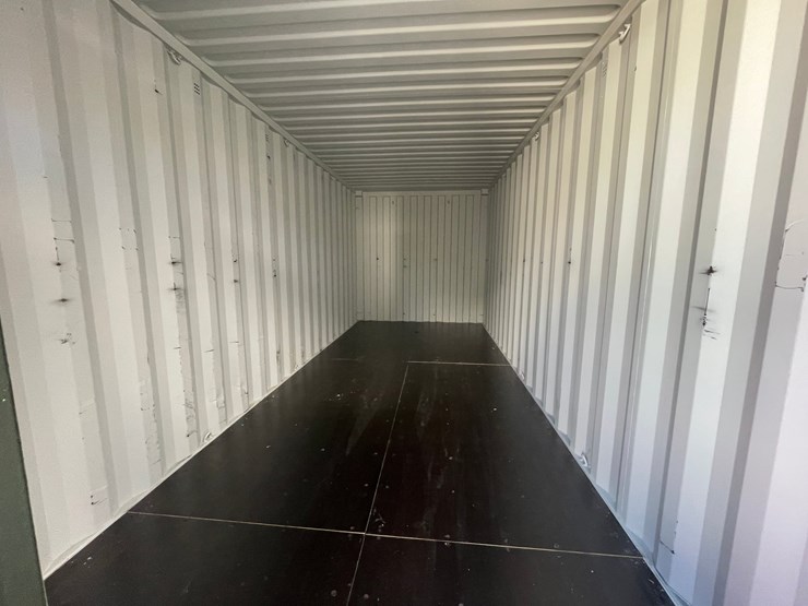 #2434-•-20'-standard-height-shipping-container-image-7