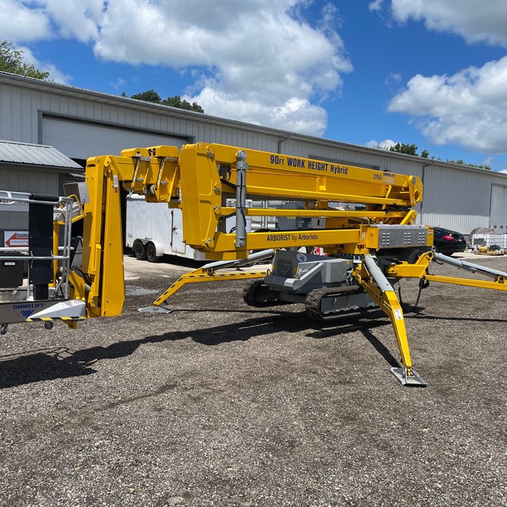 #2898 • 2023 OMME 2750 RXBDJ Hybrid Tracked Aerial Lift