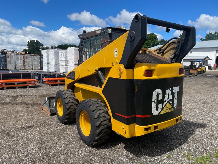 2003-caterpillar-262-image-7