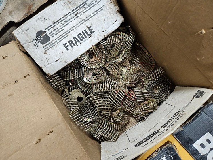 #164-•-pallet-of-assorted-coil-nails-image-2