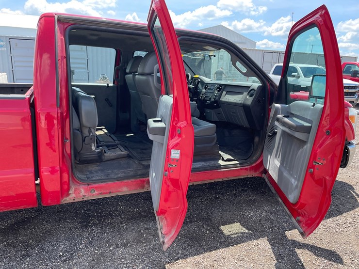 2013-ford-f250-xl-image-23