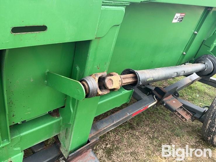 2013-john-deere-608c-image-11