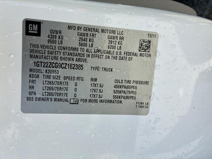 2012-gmc-sierra-2500-image-24