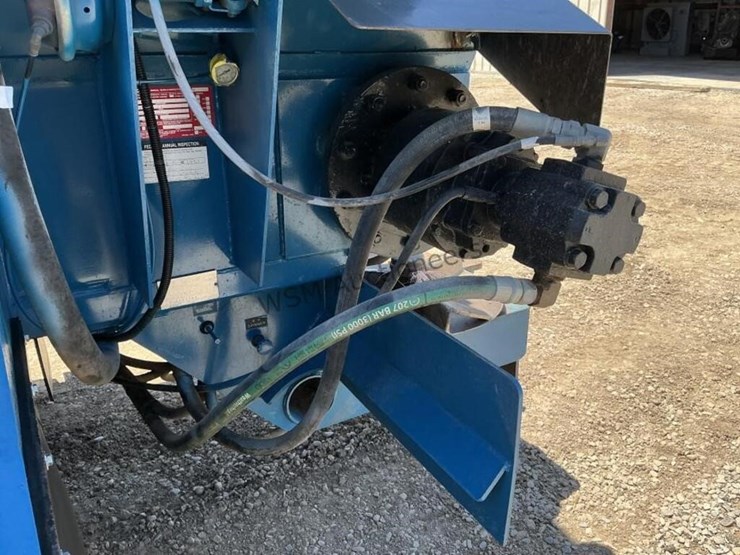 2020-versa-v-bottom-spreader-trailer-image-10
